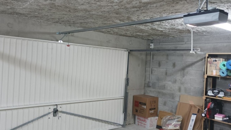 D1000 motorisation pour porte de garage double